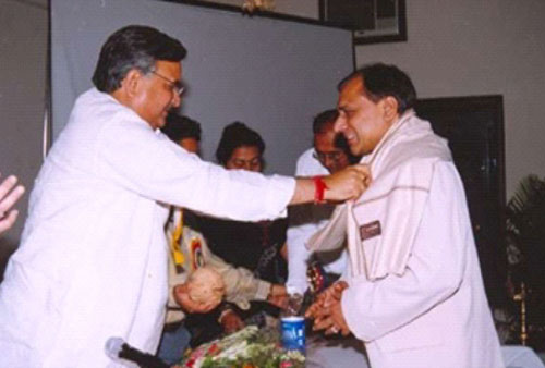 Dr.B.C.Roy Award 2004 Image Best IVF in India Dr.B.C.Roy Award 2004